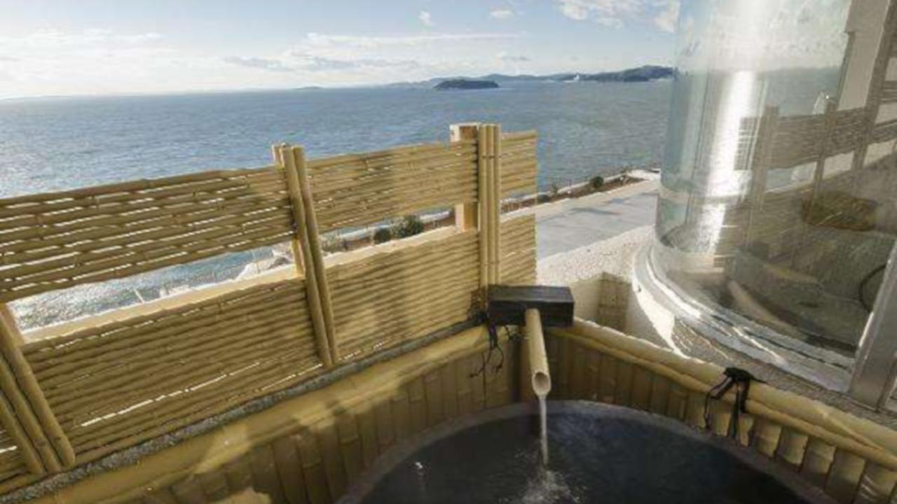Hotel Tatsuki Gamagori Eksteriør billede